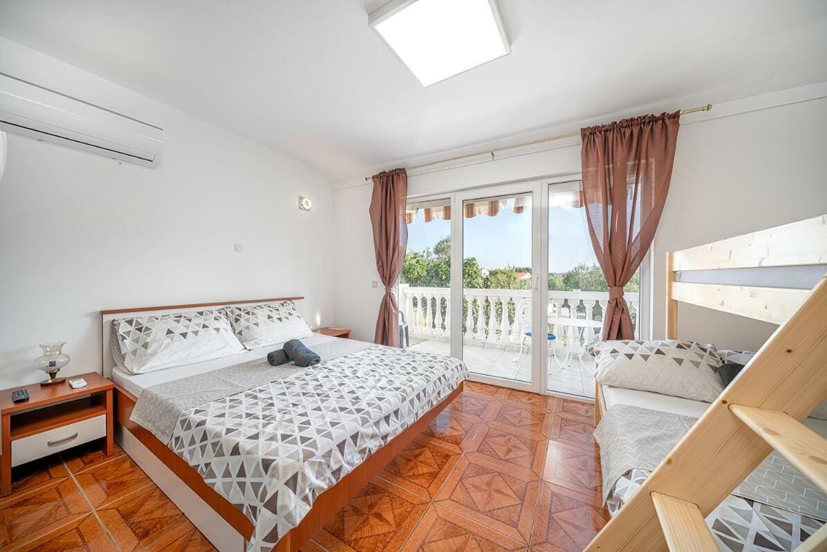 Appartement Katica- Srima Dış mekan fotoğraf